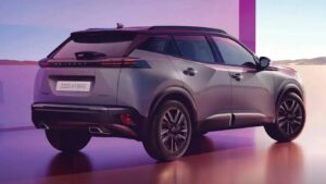 Peugeot e-2008: Электрический кроссовер с французским шармом