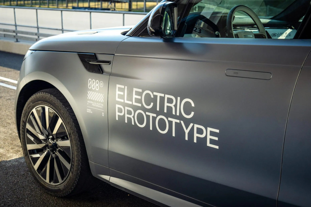 Предпоказ электрического Range Rover Sport: по следам флагмана?